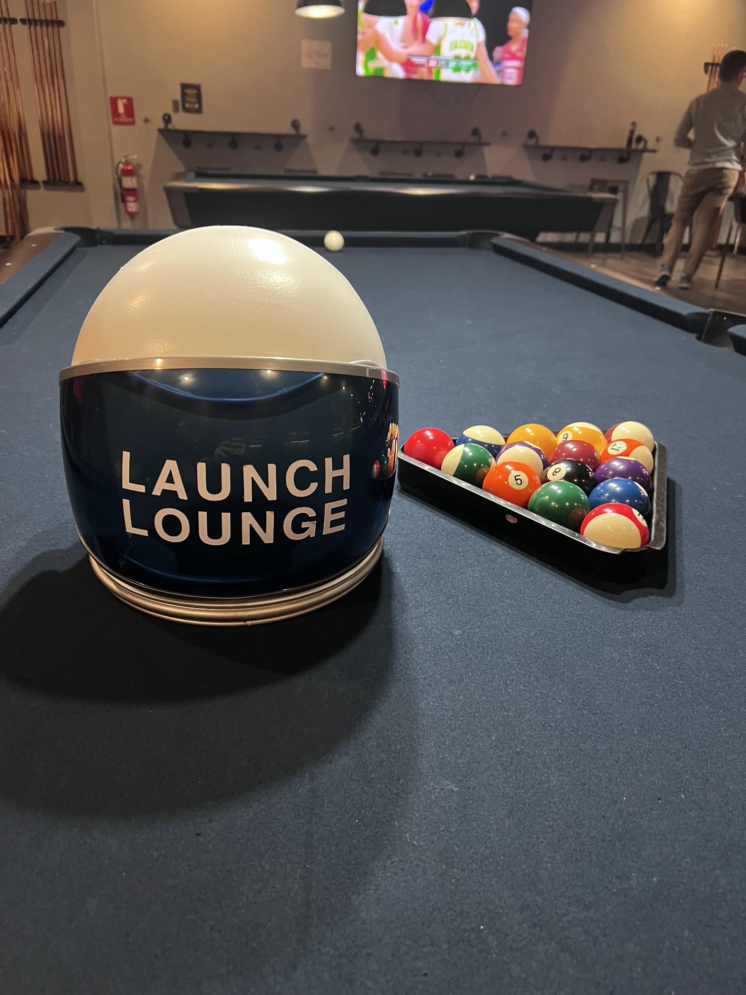 LAUNCH LOUNGE – Founder Happy Hour – Feb 4th 6pm